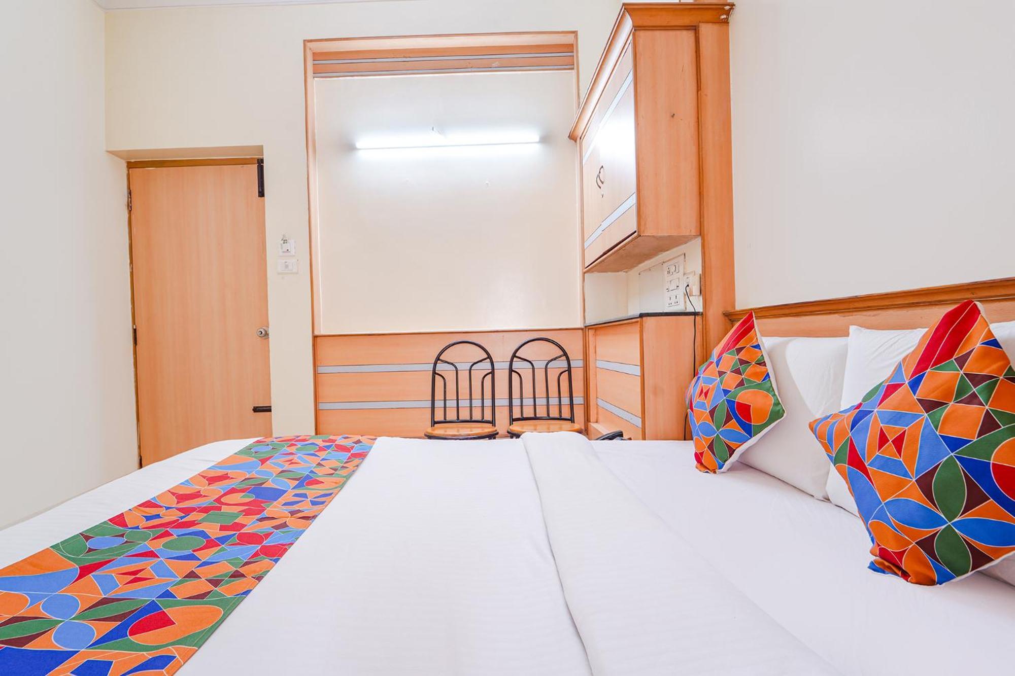 Fabhotel Ess Paradise - Nr Bus Stand Coimbatore Eksteriør bilde